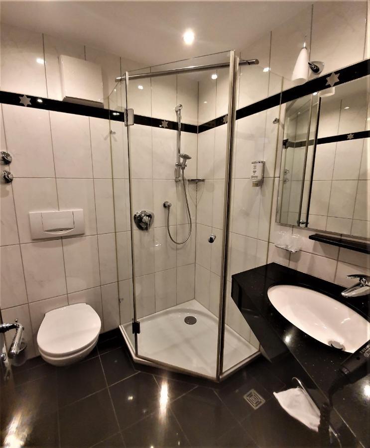 Dreispitz -B&B-Hotel Garni Hofheim am Taunus Zewnętrze zdjęcie